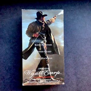 WYATT EARP   VHS
